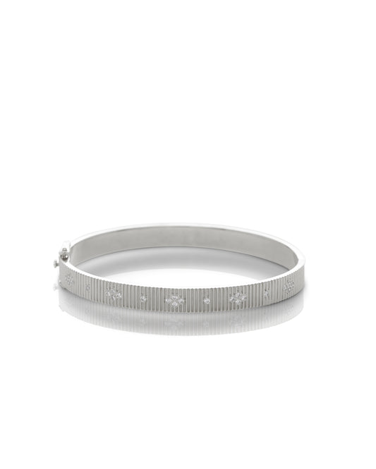 Clover Diamond Bangle